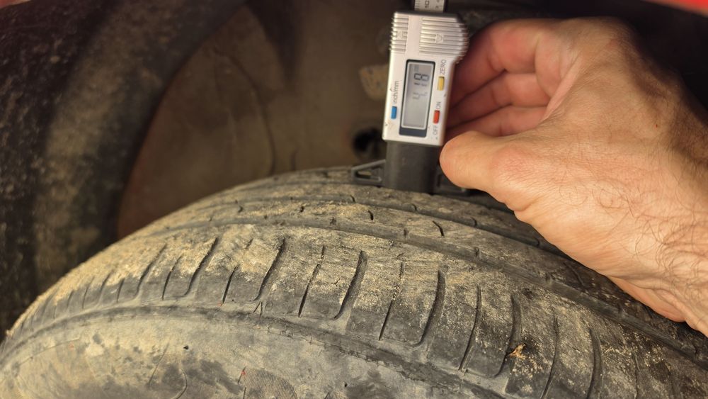 Doua seturi roti iarna/vara VW Golf 4