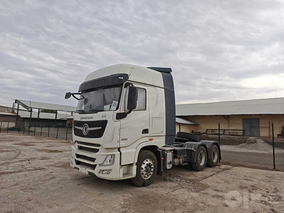 Dongfeng Тягач 6х4