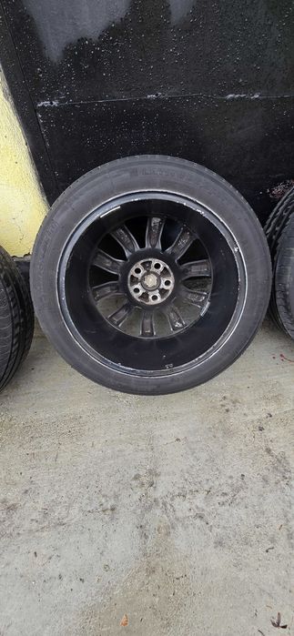 Оригинални Джанти R20 с гуми 275/40 за Range Rover Sport