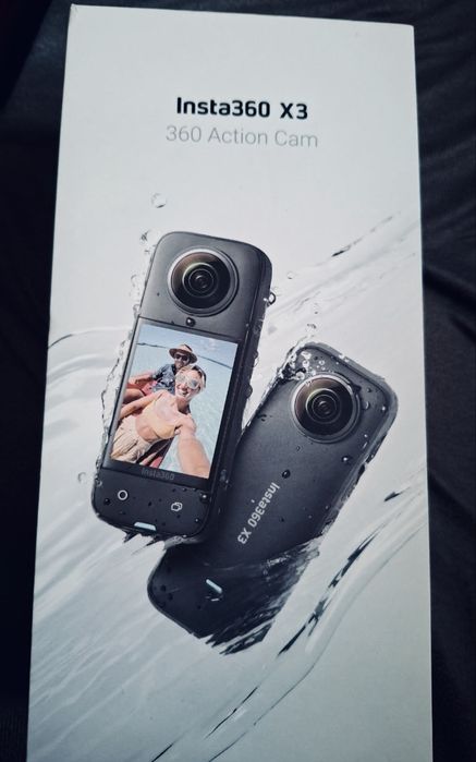 Продавам Insta360 X3 + аксесоари. Без драскотини в отлично състояние