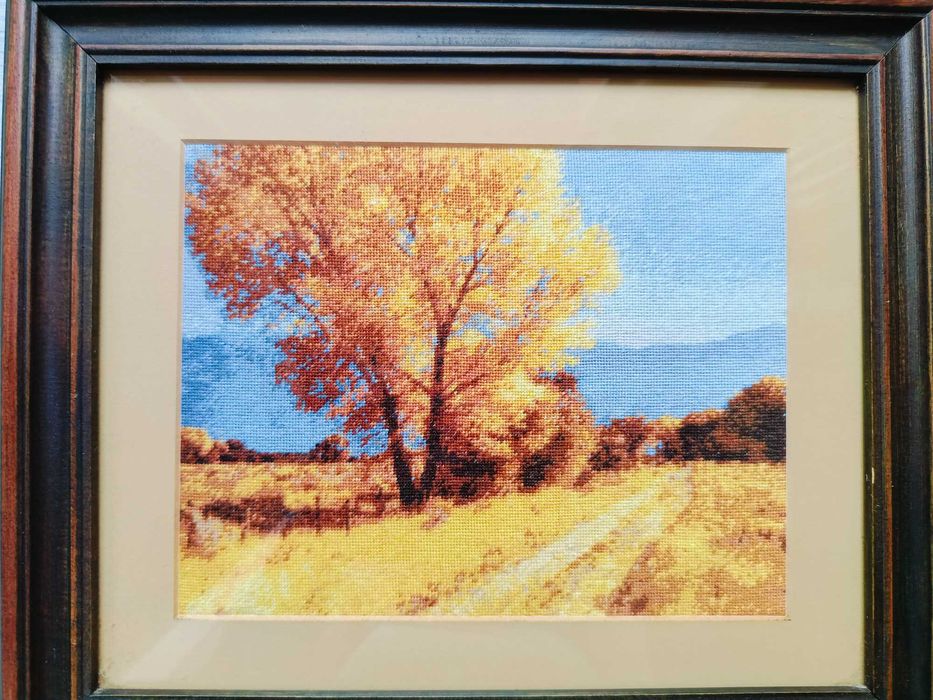 гоблен ,, Есен", ръчно ушит