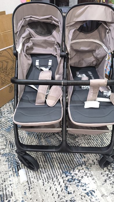 Эгзак коляска, янги. Жудаям кулай