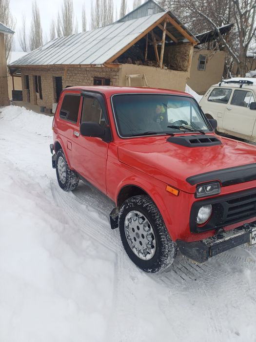 Хама жойи ишлайди салон зур матор янги  коробка янги балонлари янги