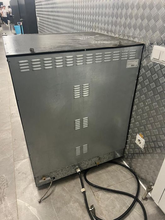 Продаем конвекционную печь Abat