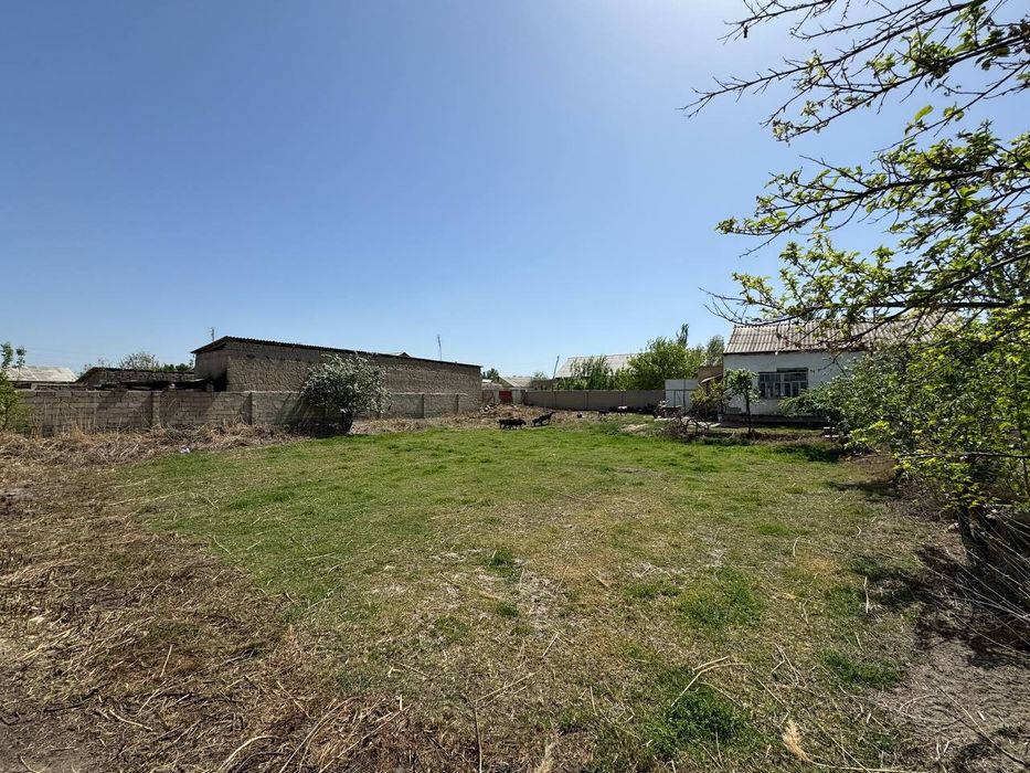 Уй сотилади 14 сотих