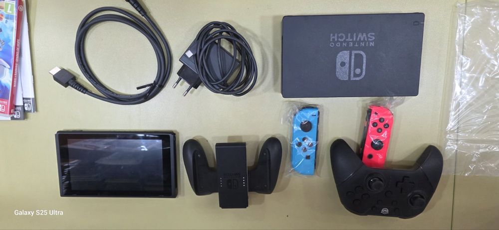 Nintendo  Switch