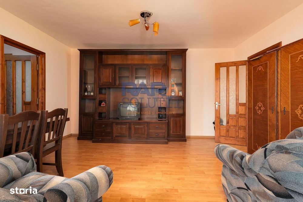 Apartament 3 camere, două băi - Str. Bogdan Dragoș