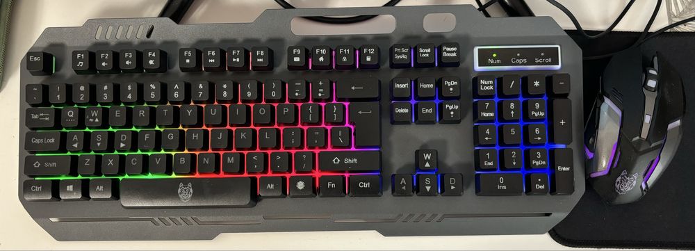 Calculator Gaming + Tastatura si mouse