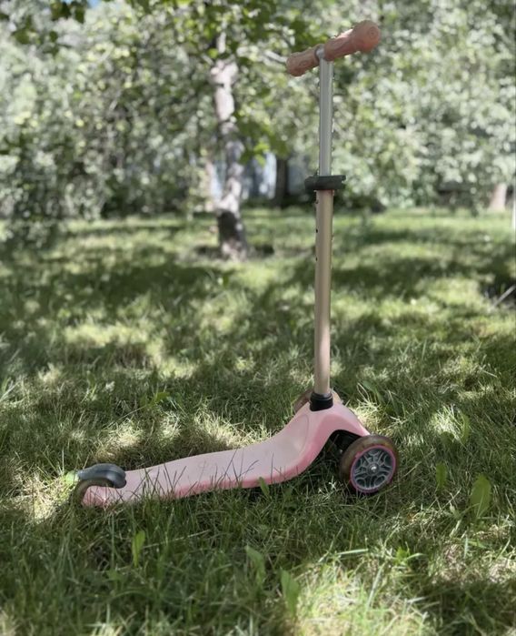 Продам детский самокат