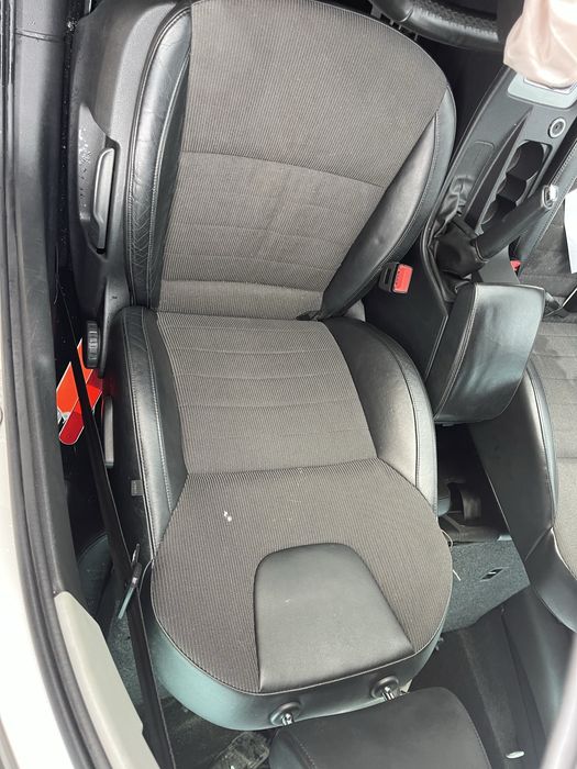 Шкода Октавия 2014 година На Части