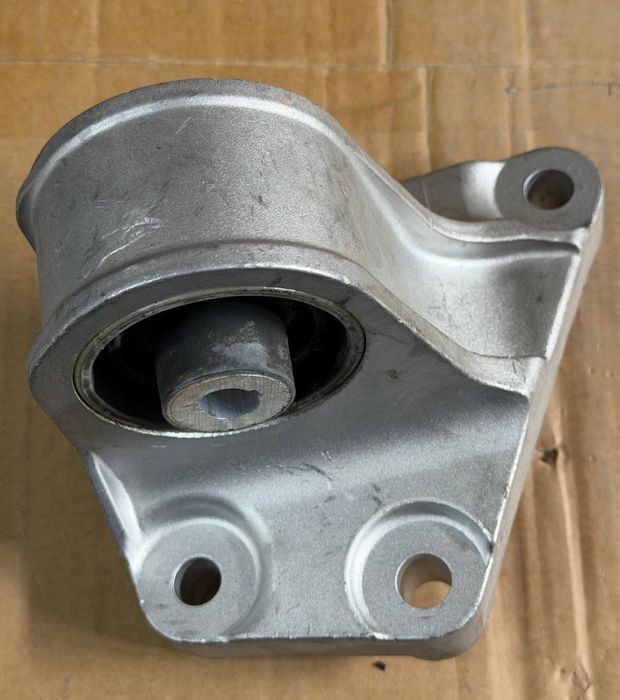 Подушка мотора BYD SONG L