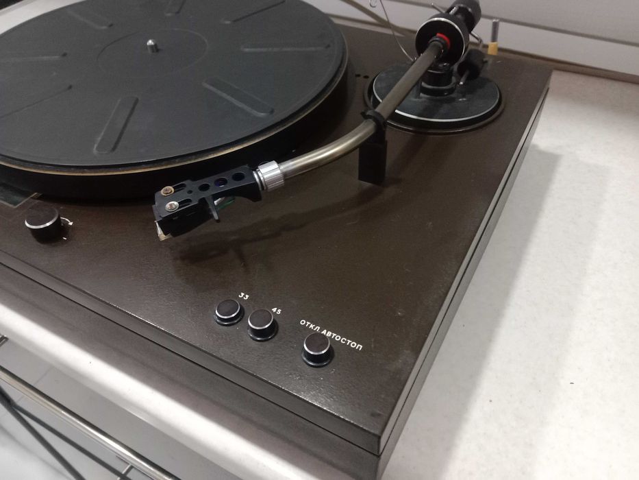 виниловый проигрыватель  ЭЛЕКТРОНИКА-030