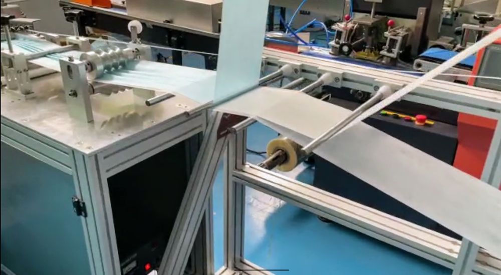 Masina automata de Cusut, Linie Producție Măști Medicinale