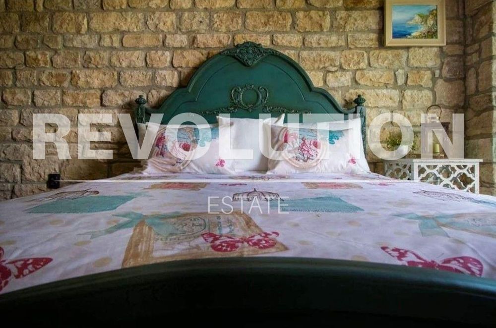 Дава се под наем Къща в к.к. Св.Св. Константин и Елена - 120 кв.м за 1695.24 € - Снимка #3