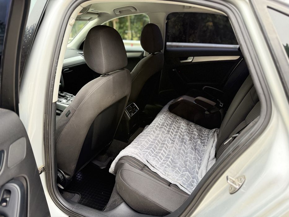 Audi a4 b8 an 2012 2.0 tdi AUTOMAT