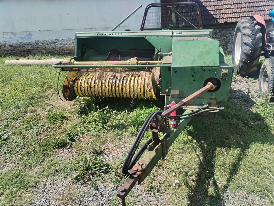 Presa balotat john deere 342 balotiera