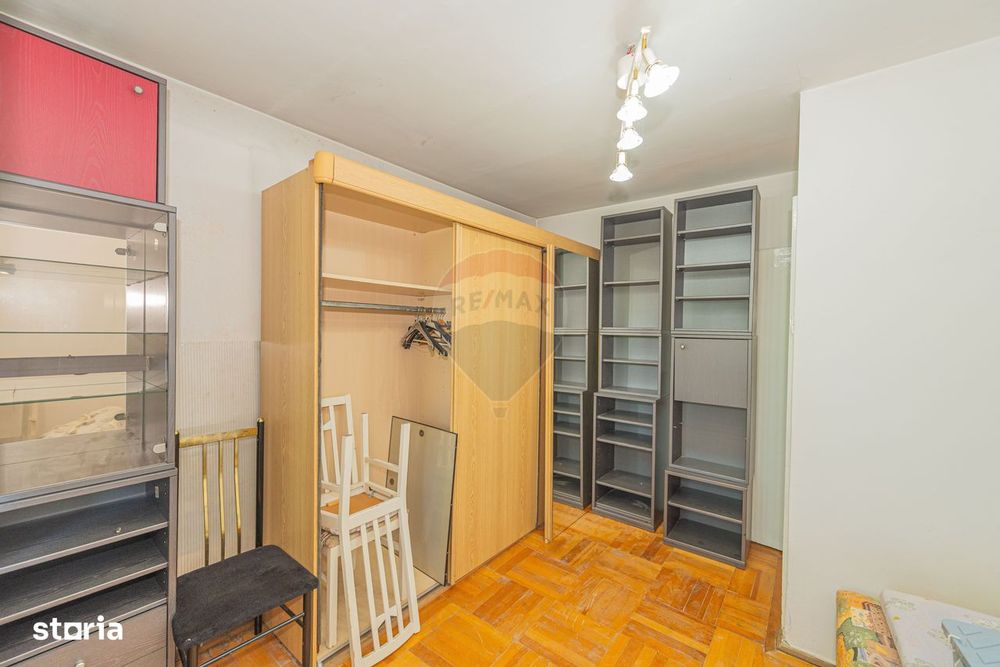Apartament cu 3 camere de vanzare, 57 mp, Auchan Crangasi, zona verde