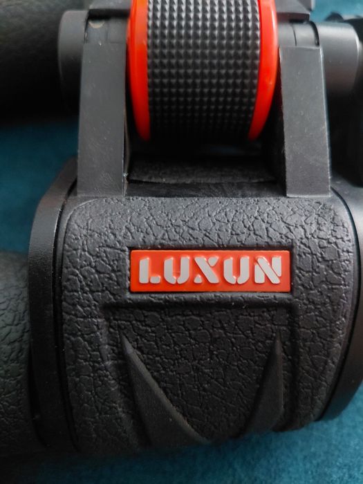 Бинокль  " Люксан " 20×50