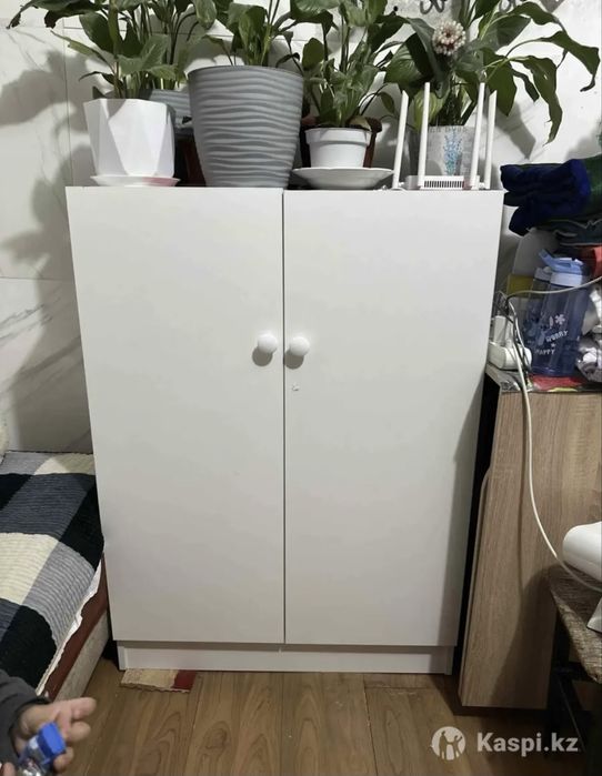 Продам шкаф почти новый