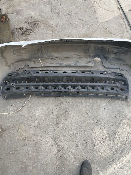 Задний бампер на приору