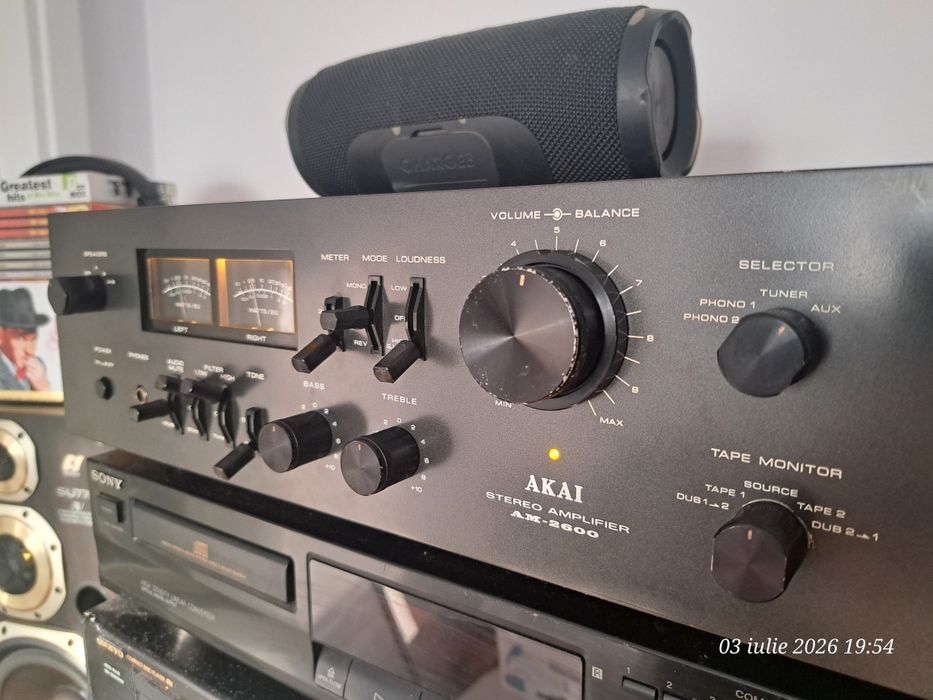Piesă de Colecție: Amplificator Vintage Akai AM-2600 (Black Edition) – Full Recap & Restaurat Profesional