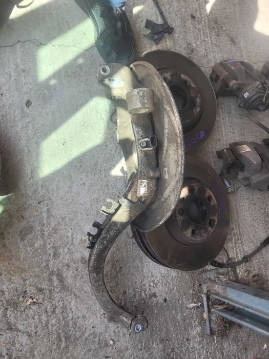 Fuzeta Audi A4 B9 stanga dreapta 2017