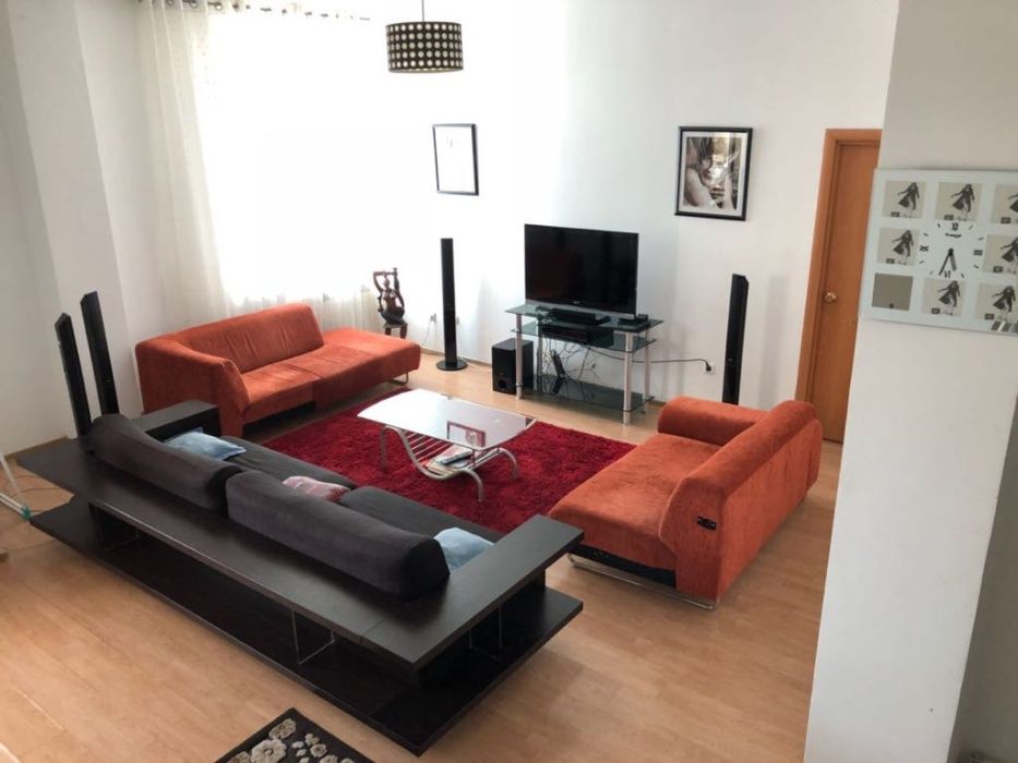 Шикарный хостел на левом берегу