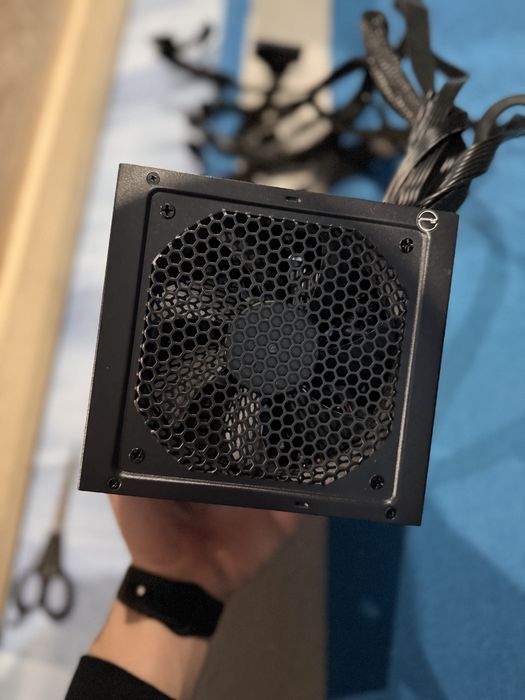 Sursa Seasonic 650W 80+ bronze