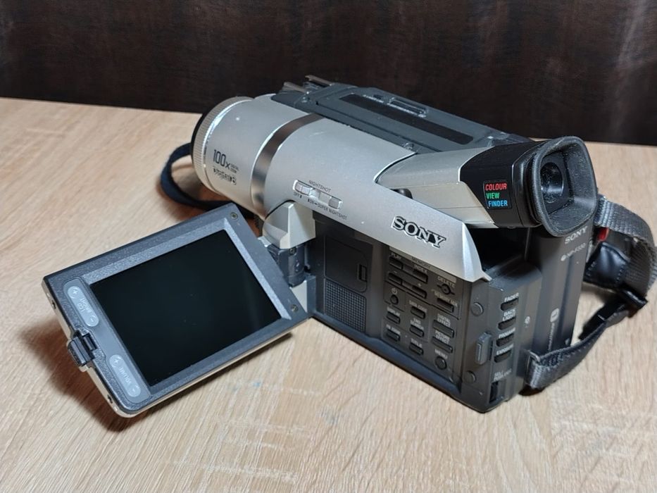 Camera video Sony DCR TRV 620E