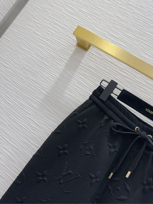 LVL дамско долнище New Season