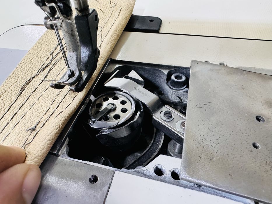 Masina de cusut in gros Juki LU 2212N-7 cu servo motor full automata