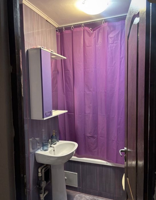 Vand/Inchiriez apartament 4 camere