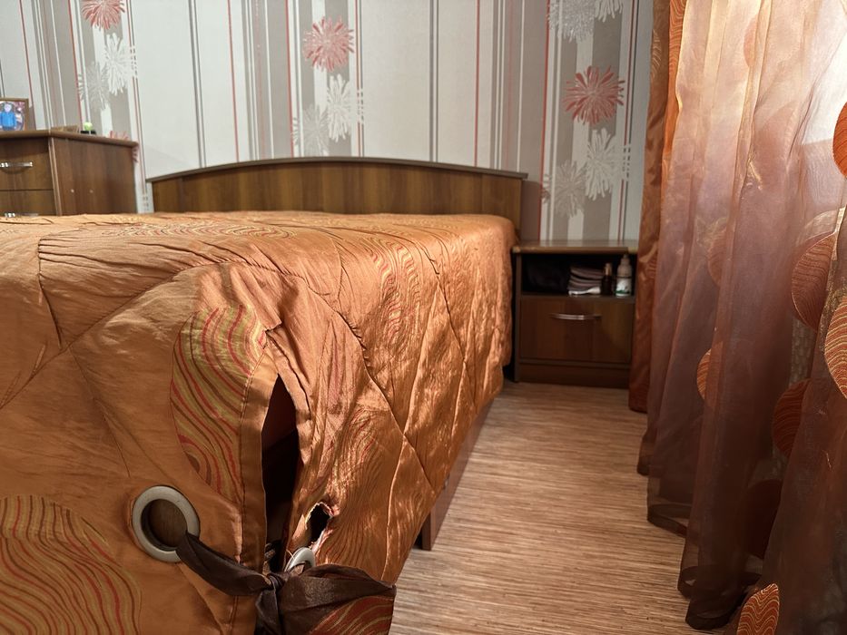 Спальный мебельный гарнитур