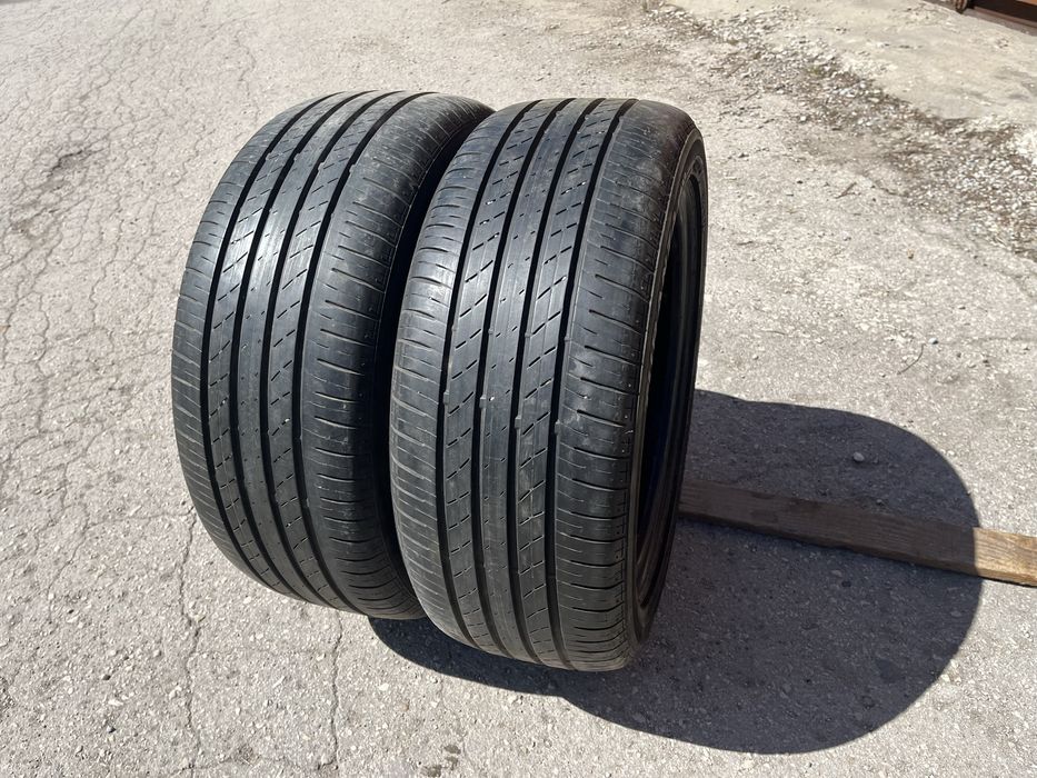 2 бр. летни гуми 215/50/17 Bridgestone DOT 0818 5,5 mm