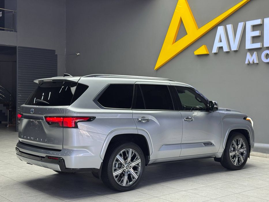 Продается Toyota Sequoia