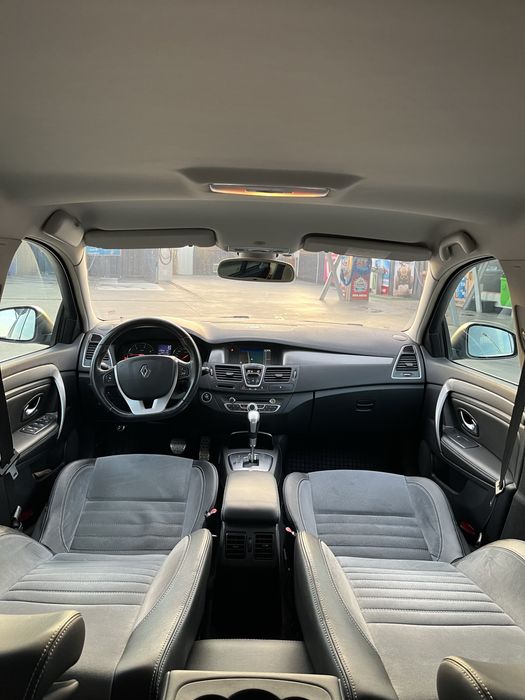 Renault Laguna 3 2012 2.0 dCi 4Control Bose