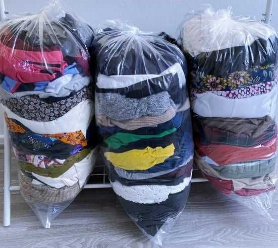 Haine incaltaminte second hand I si EXTRA en gros 25 tone la 6.5lei/kg