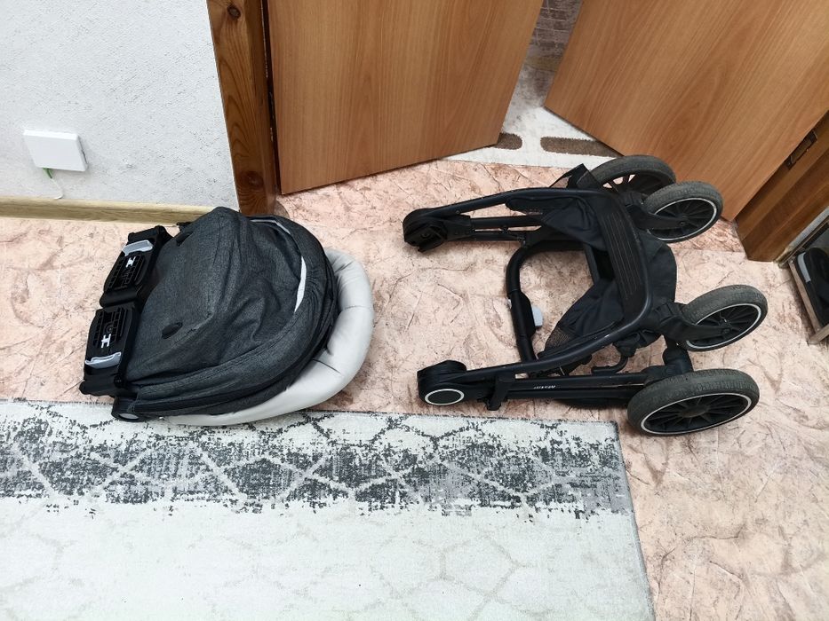 Продам Коляска -люлька 2в1