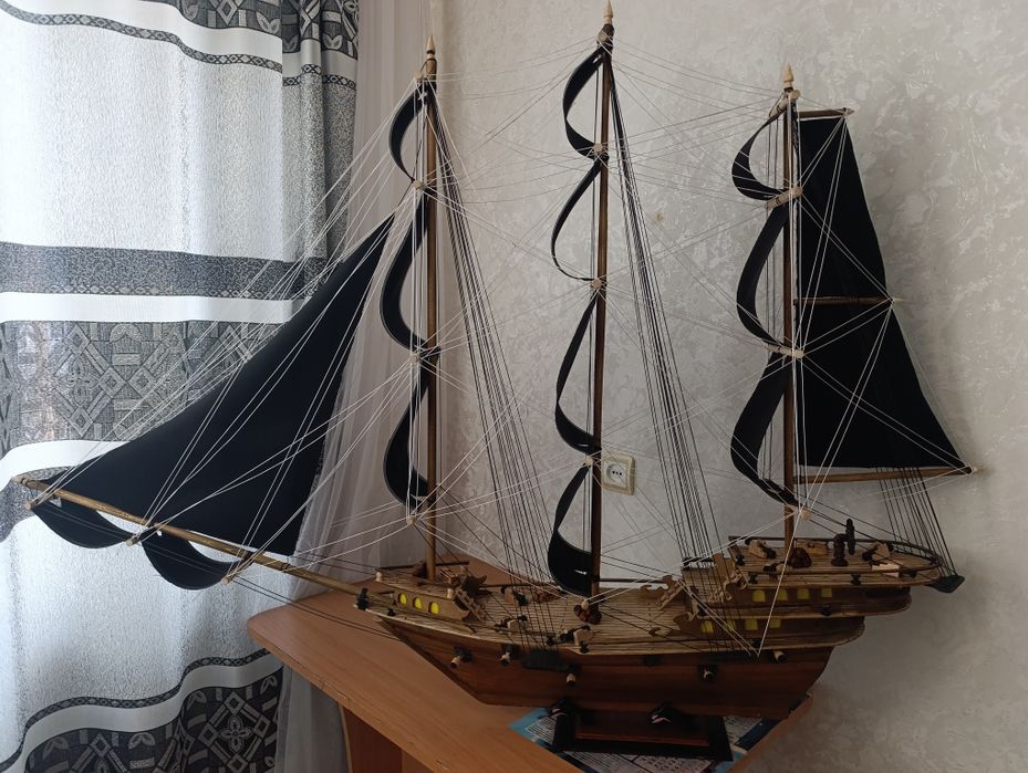 Корабль ручной работы