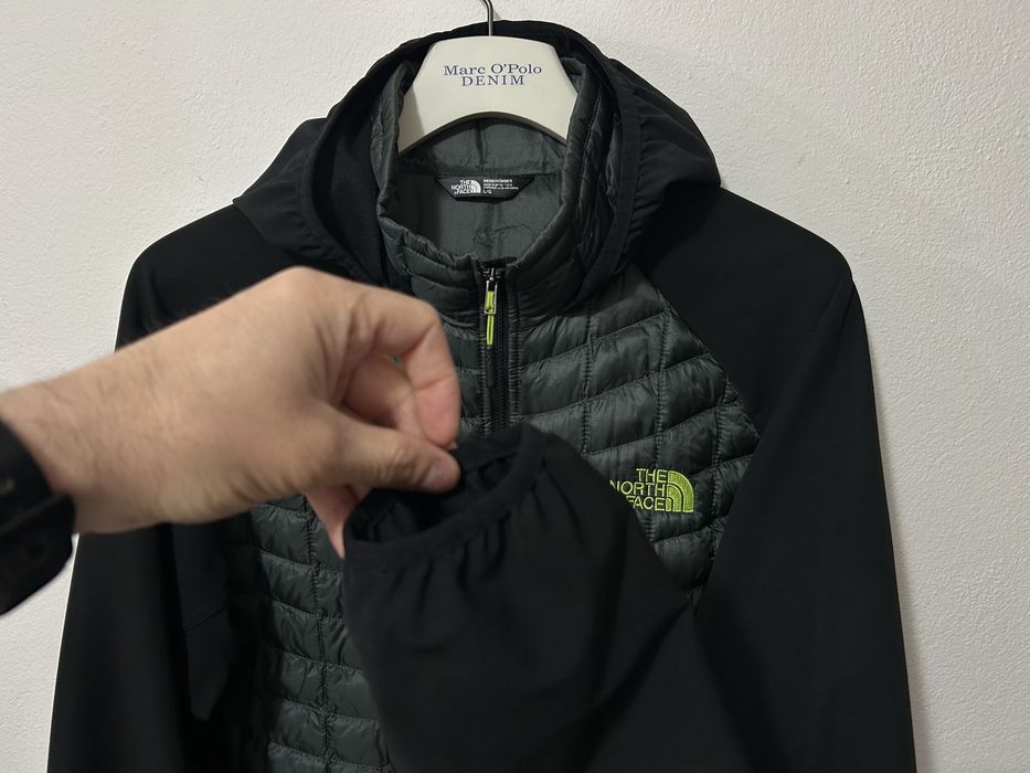 Geaca The North Face HyVent barbat marimea L - Stare impecabila