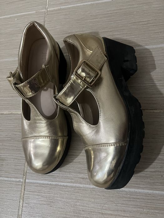 Корейский обувь 38 размер