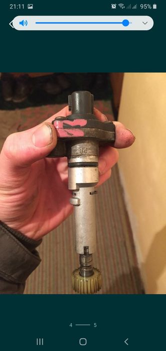 Продам датчик ABS новый