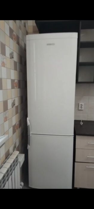 Холодильник рабочий
