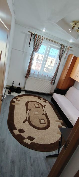 Apartament 2 camere,zarnesti blocuri
