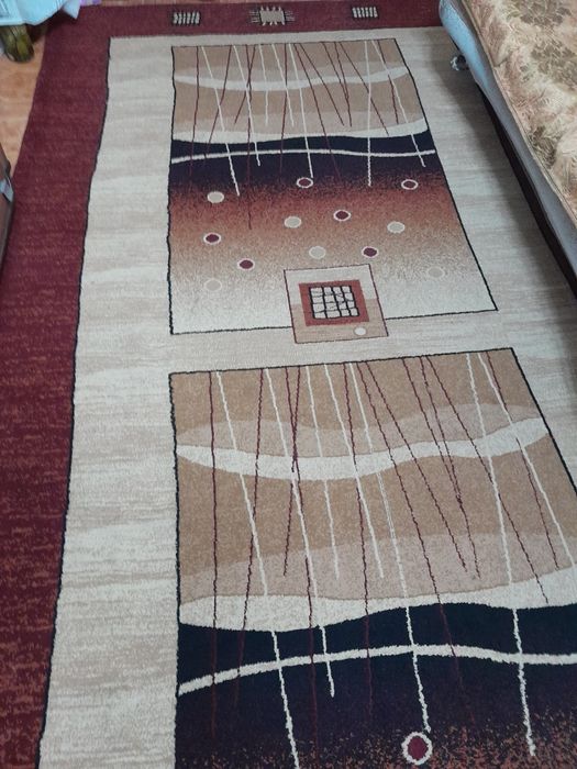 Продается ковер б/у, 2*4 м