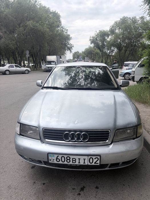 Продам Audi A4 1996год