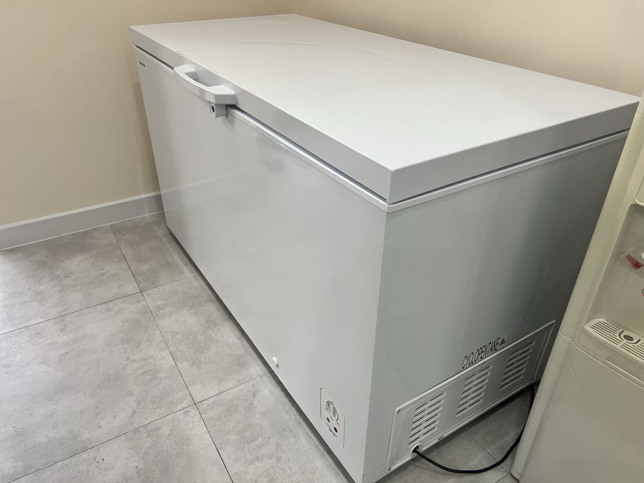 Продам морозильник