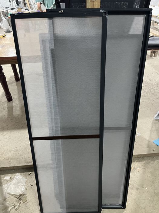 Мосткиная сетки и плиссе