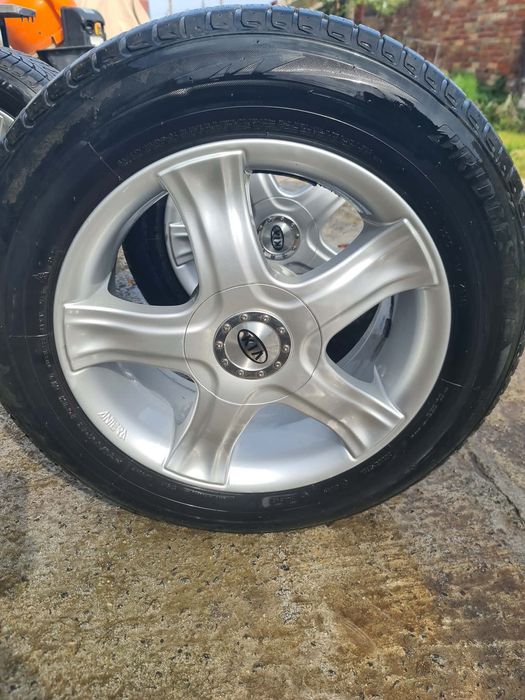 Джанти с гуми 18” КИА