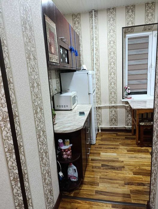 Продаётся 1 комн. квартира в центре. Метро Ойбек